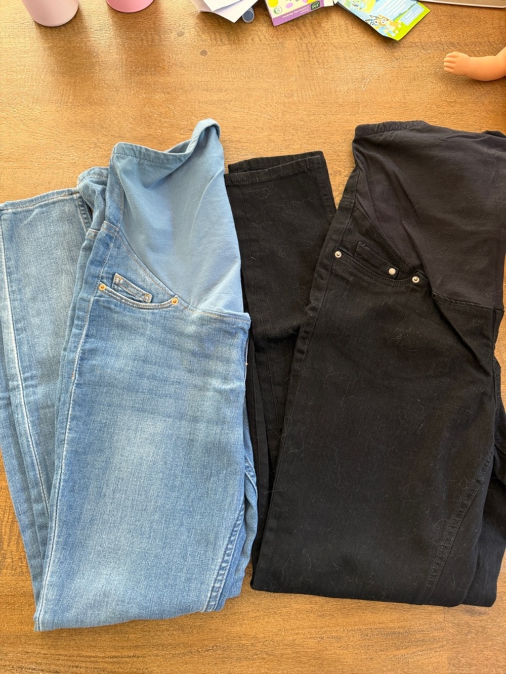 H&M Maternity Jeans size Medium